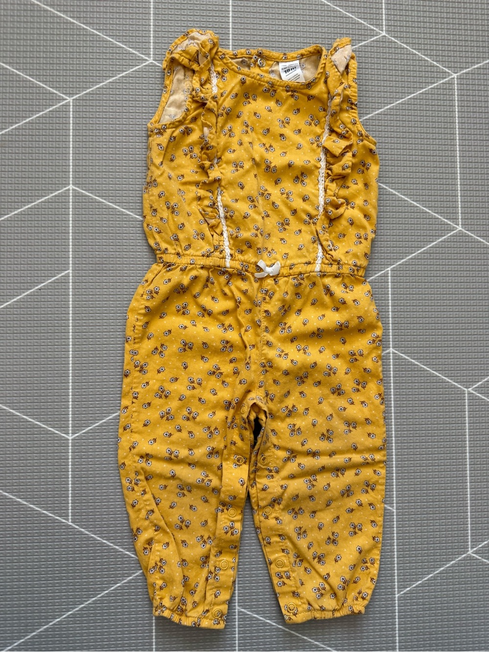 Carters|Baby girl/toddler mustard Yellow ditsy Floral Ruffle Jumpsuit•••Boho 17M
